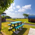 Holiday home Roa Island House